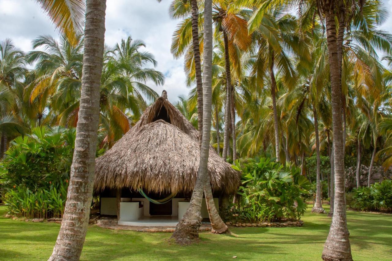 Hotel Casalina Palomino Exteriör bild