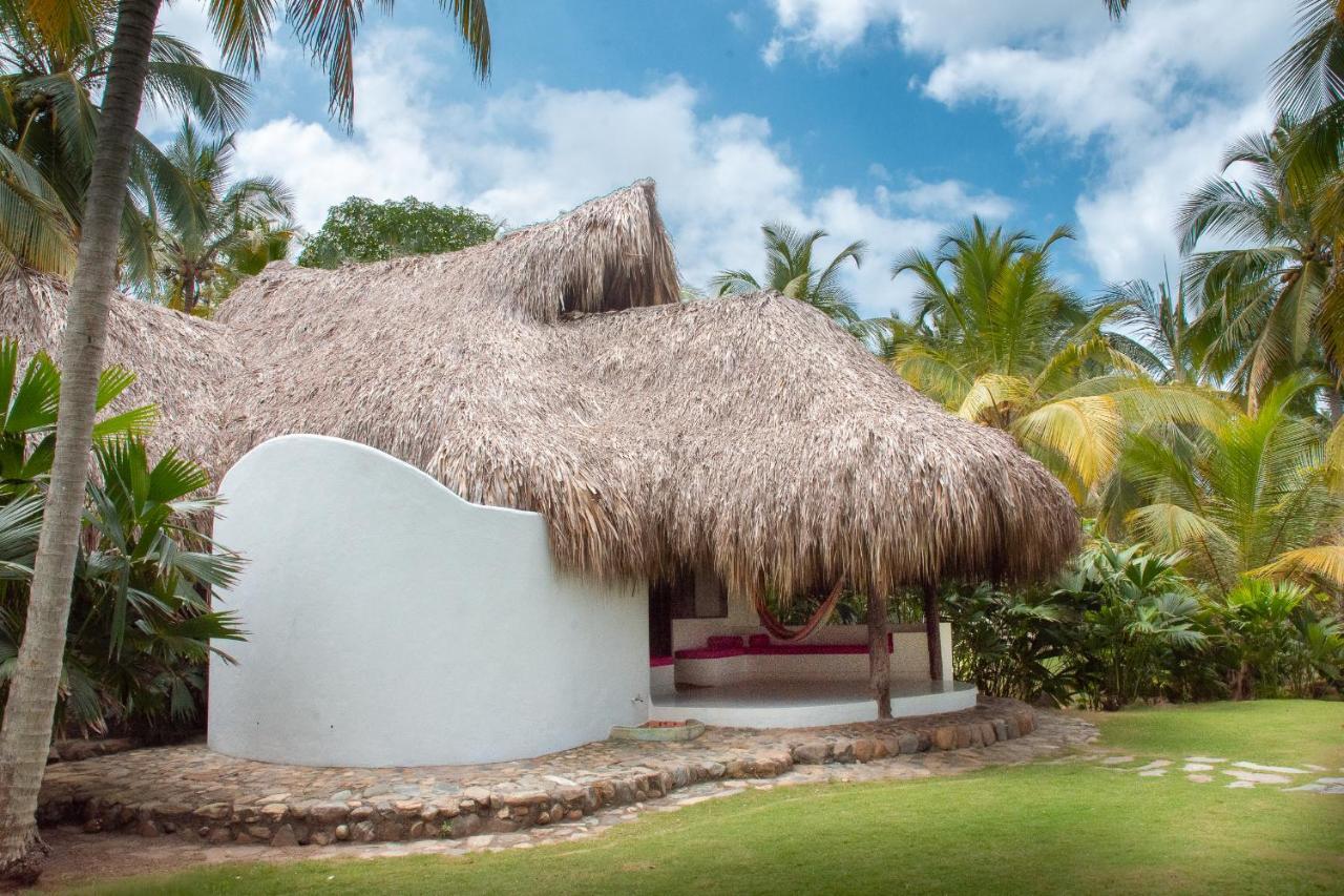 Hotel Casalina Palomino Exteriör bild
