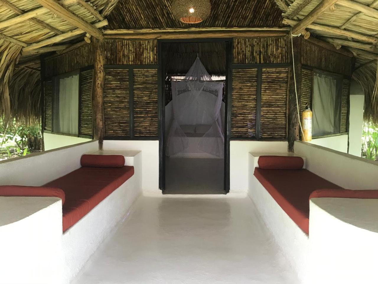 Hotel Casalina Palomino Exteriör bild